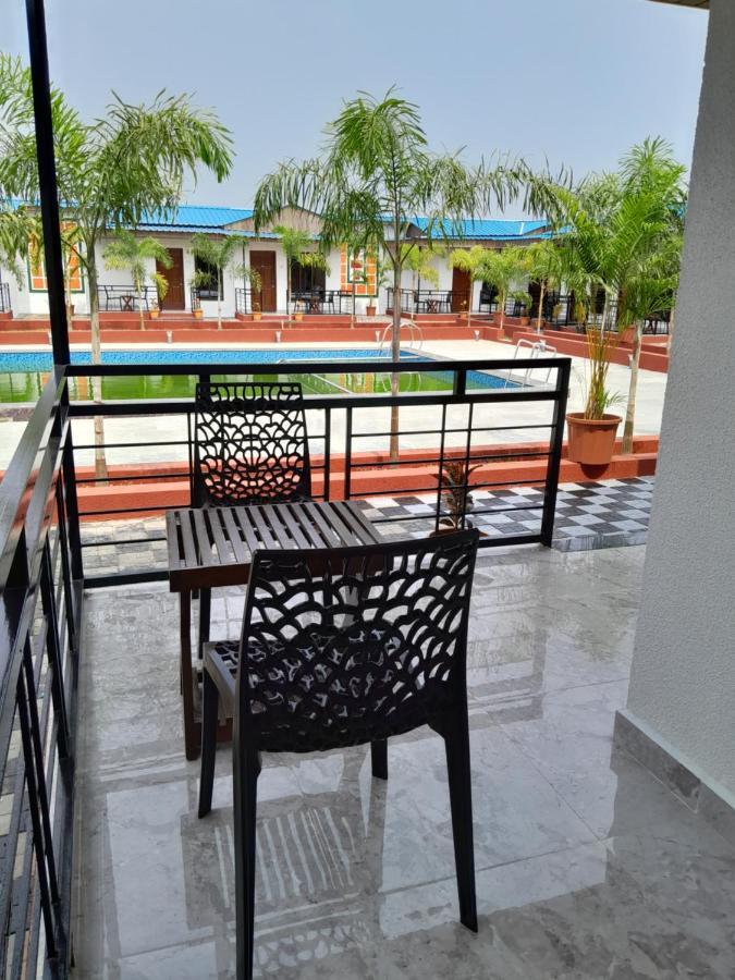 Bed and Breakfast De Rush Farm Maem Екстер'єр фото
